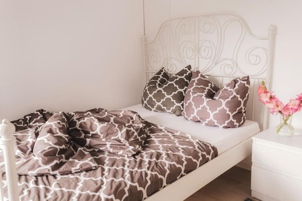 Gemuetliches Einzimmer-Apartment 33 Bad Wildbad Bagian luar foto